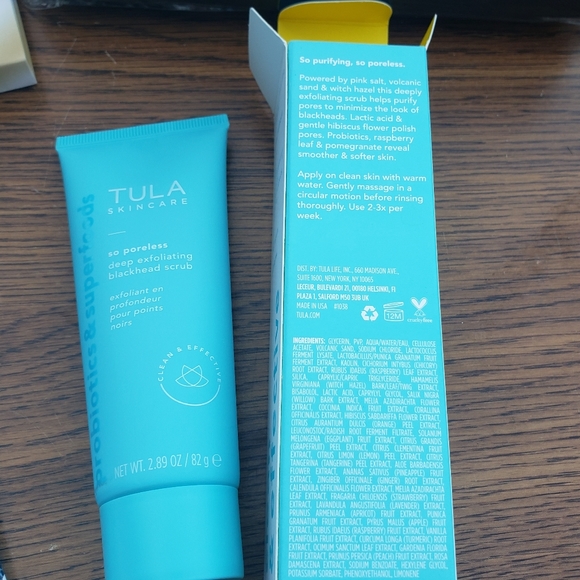 Tula So Poreless Exfoliating Blackhead Scrub 82g - Picture 6 of 7
